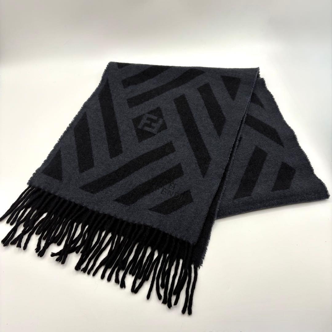 美品 フェンディ FENDI ズッカ マフラー ウール カシミヤ 刺繍ロゴ 紺