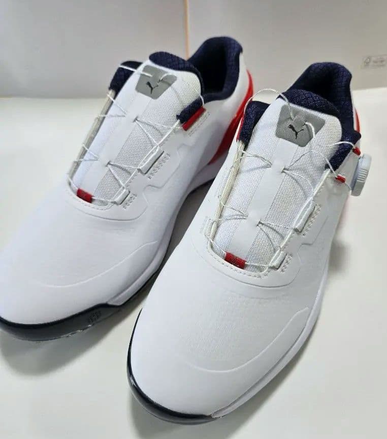 【プーマ】ゴルフスパイクレスシューズ <新品未使用品>