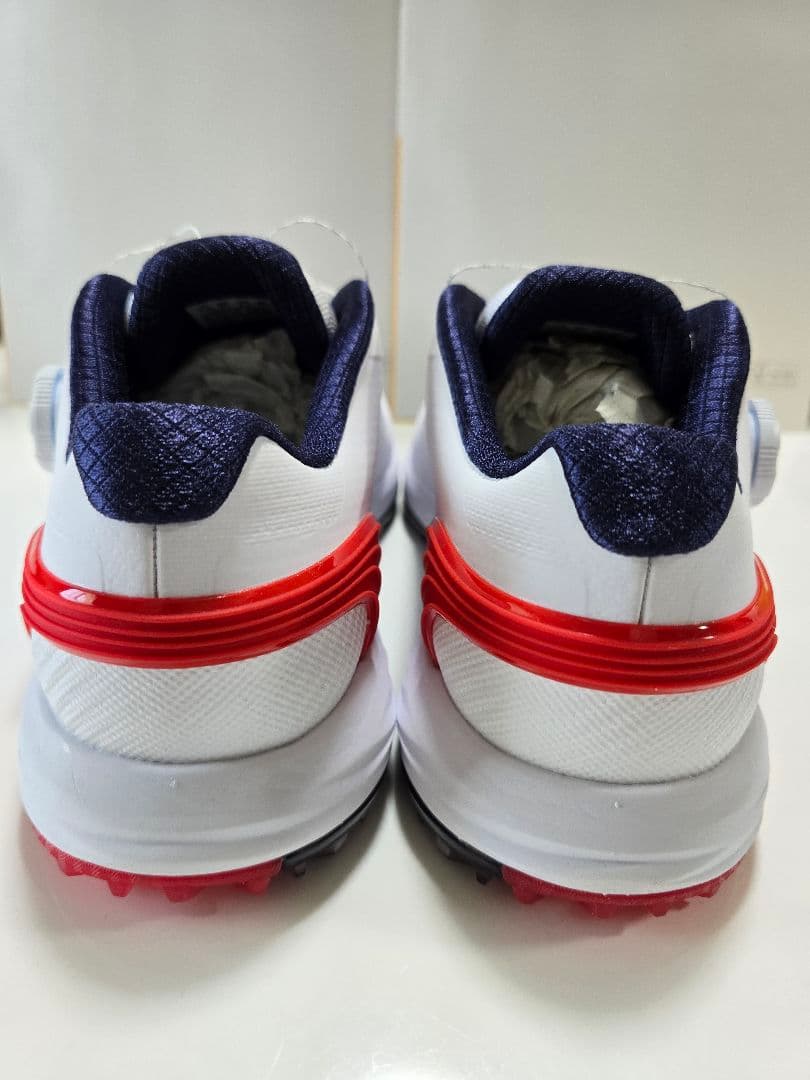 【プーマ】ゴルフスパイクレスシューズ <新品未使用品>