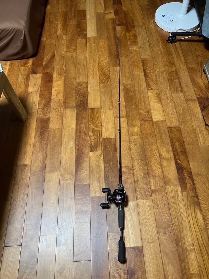 シマノ バスワン ダイワアルファスct