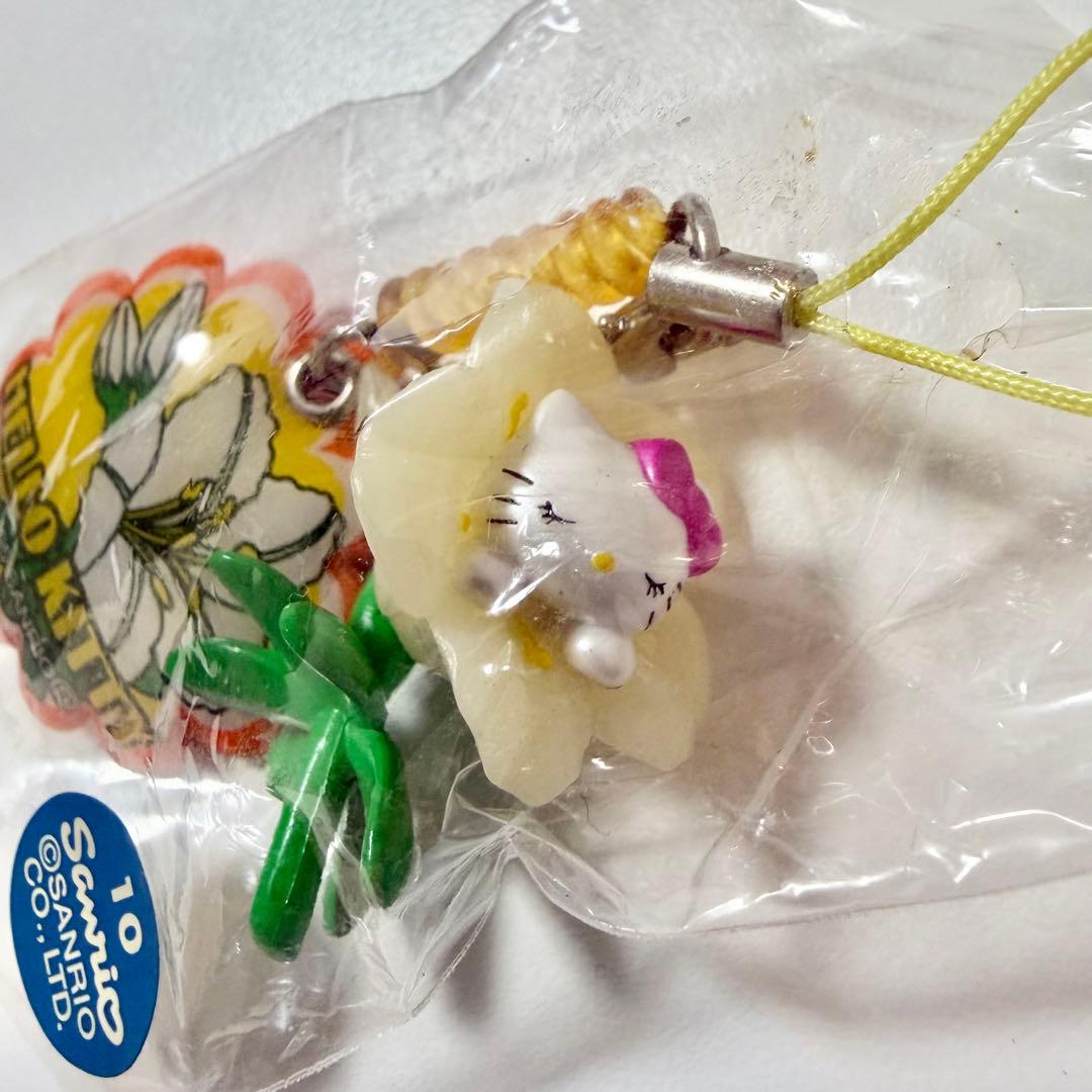 ご当地キティ 根付 ストラップ 東京限定 新宿信濃町エリア - メルカリ