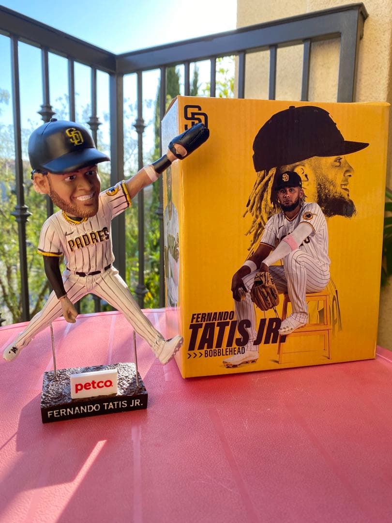 Fernando Tatis Jr. Bobblehead/タティスJr. - メルカリ