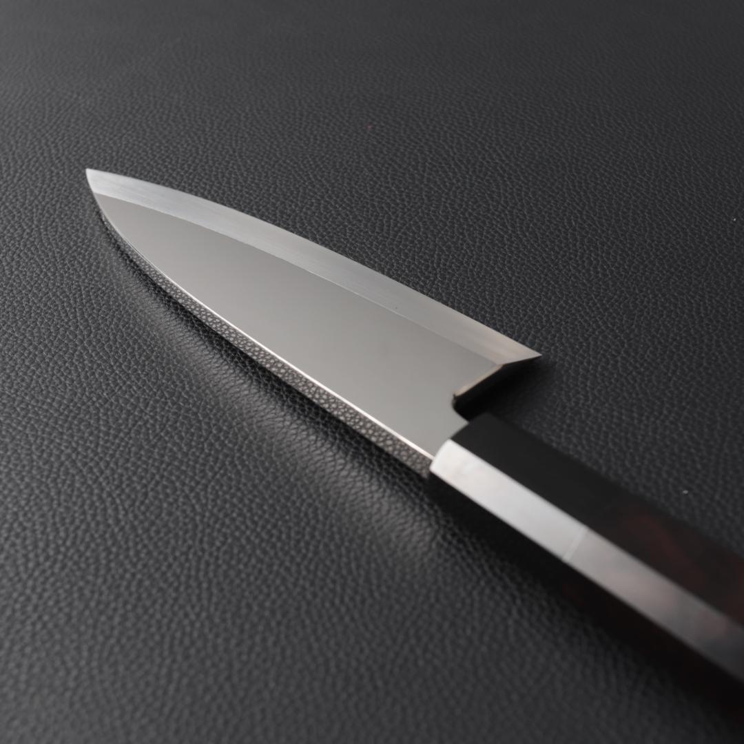 10781鏡面仕上げ出刃包丁5寸 刃は究極の切れ味 刺身包丁 黒檀黒水牛角八角柄