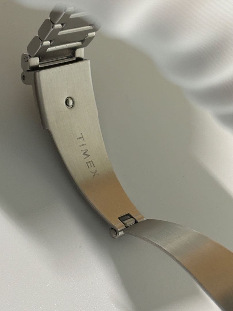 美品】TIMEX QGents レトロクロノグラフクォーツ TW2W51600 - メルカリ