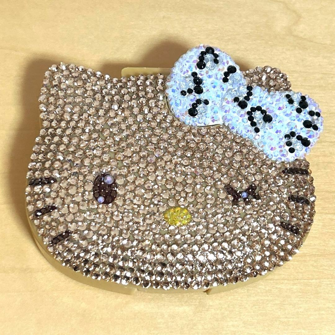 日焼けキティ つけまつげケース ラインストーン デコ ヒョウ柄 白