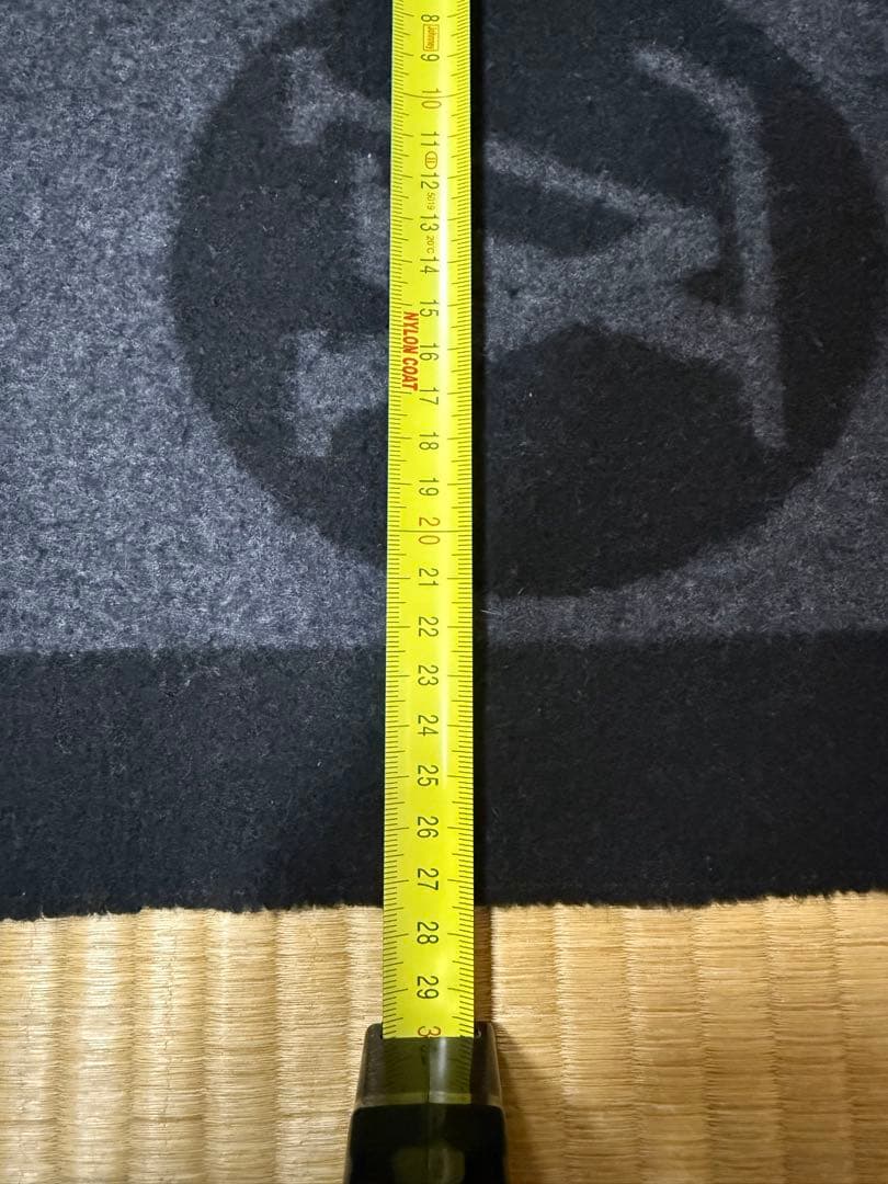 ルイヴィトンエシャルプカーディフ マフラーノワールブラックxグレー