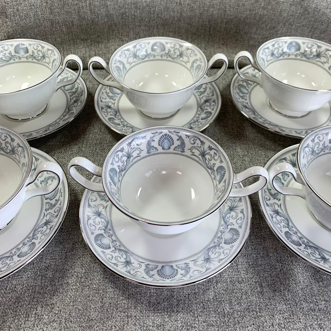 ウェッジウッド ドルフィン スープ カップ＆ ソーサー 黒壺 ダブル