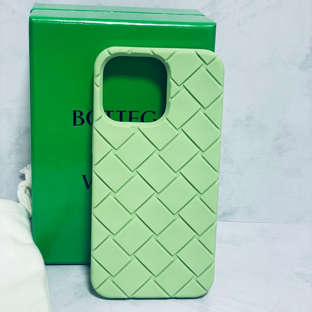 新品⭐️ボッテガ ボッテガヴェネタ iPhone13 Pro ラバー スマホケース