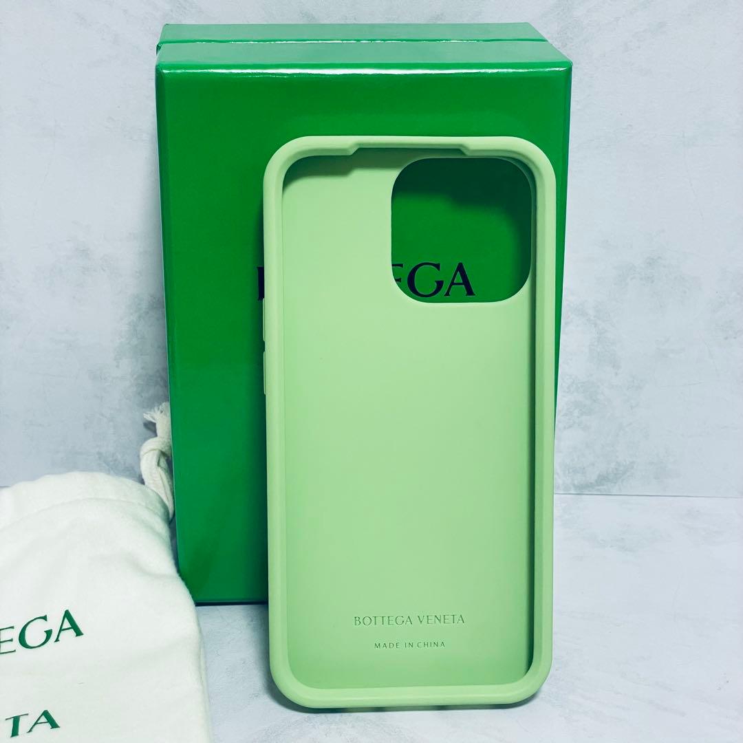 新品⭐️ボッテガ ボッテガヴェネタ iPhone13 Pro ラバー スマホケース