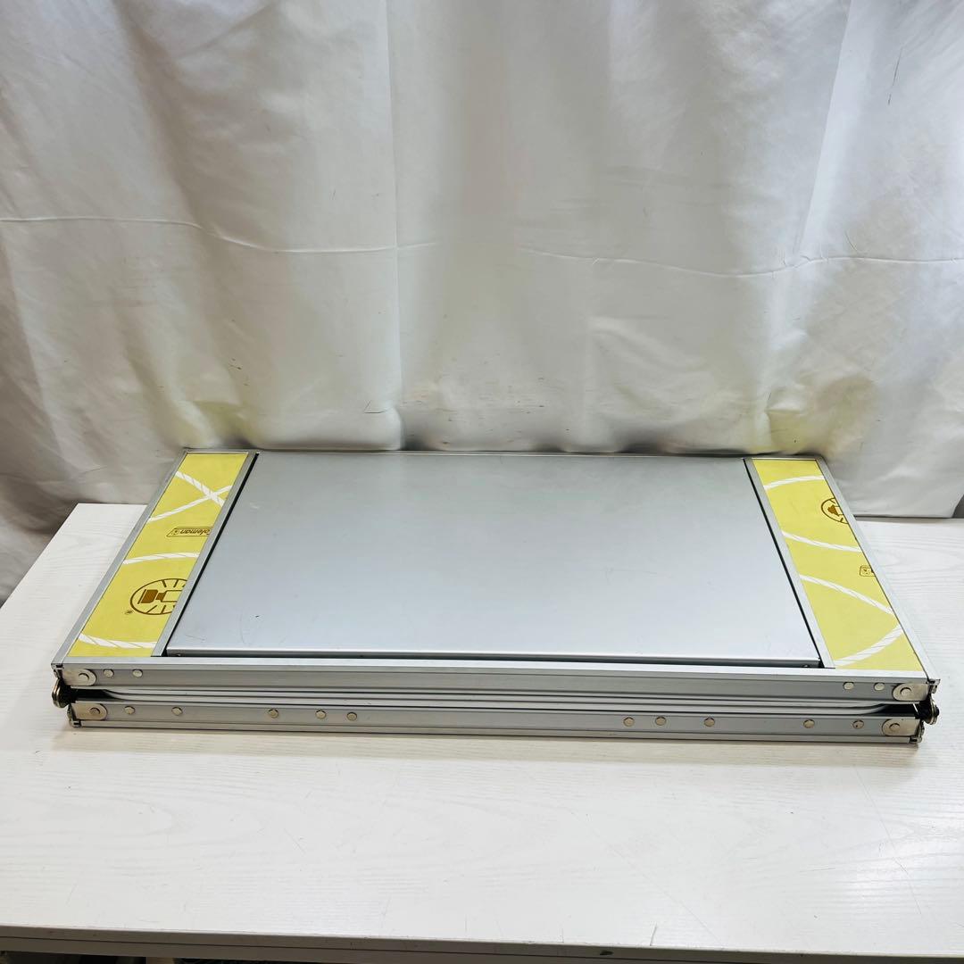 コールマン テーブル スリム四折BBQテーブル 高さ2段階(30、70cm