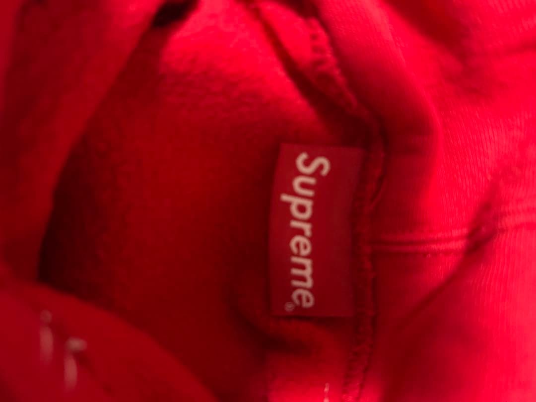 supreme パーカー
