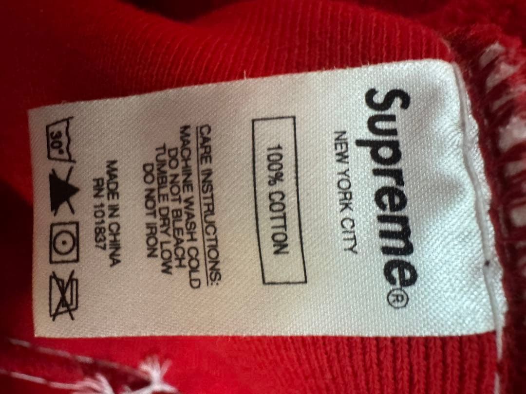 supreme パーカー