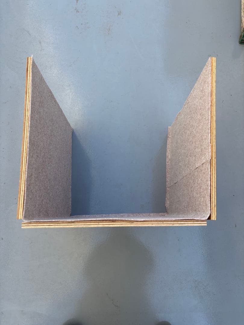 三つ折り式タップ板