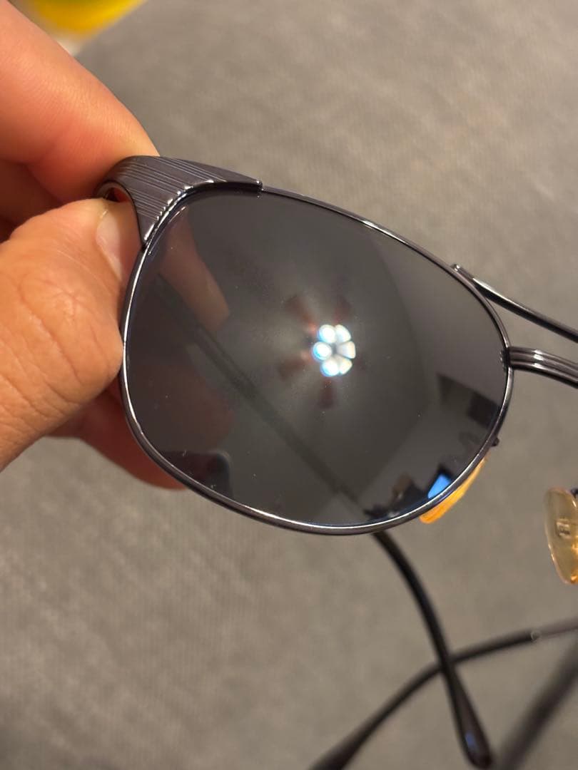 Supreme ブラック サングラス ケース付き