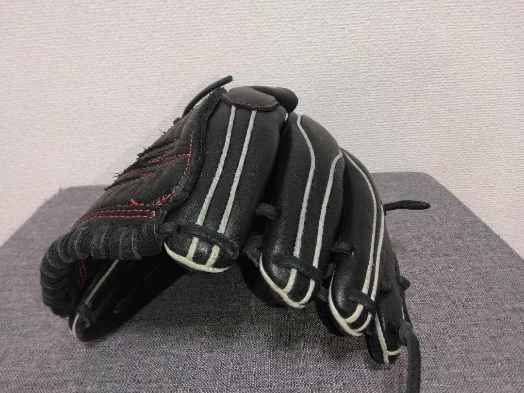 ASICS少年軟式ピッチャー用グラブ　ダルビッシュ有モデル