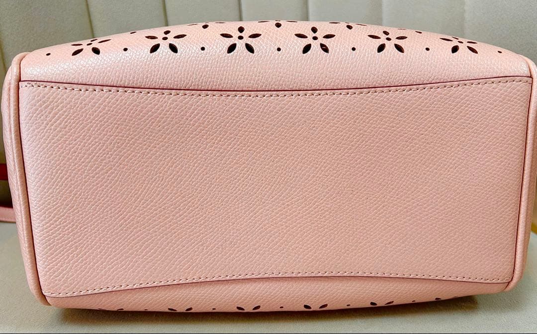 ☆新年特別限定価格☆約7万購入 コーチ保存袋レザー ミニ ベネット