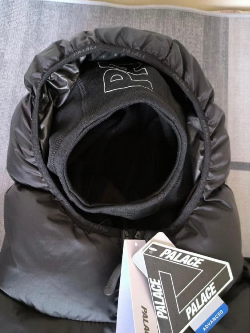 PALACE BALACLAVA PUFFAダウンジャケット ブラック防寒S Ⅴ