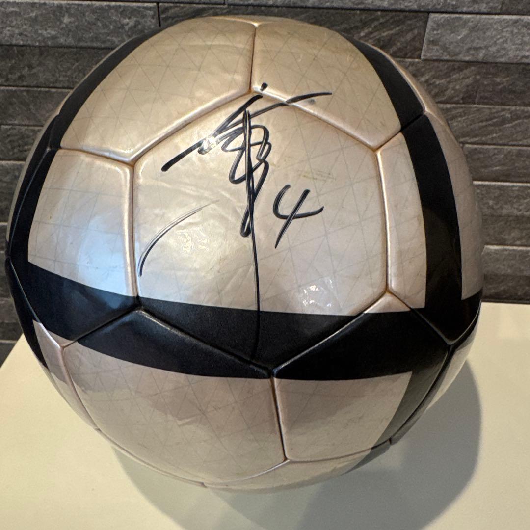 adidas Euro 2004 サッカーボール ロテイロ　サイン入り