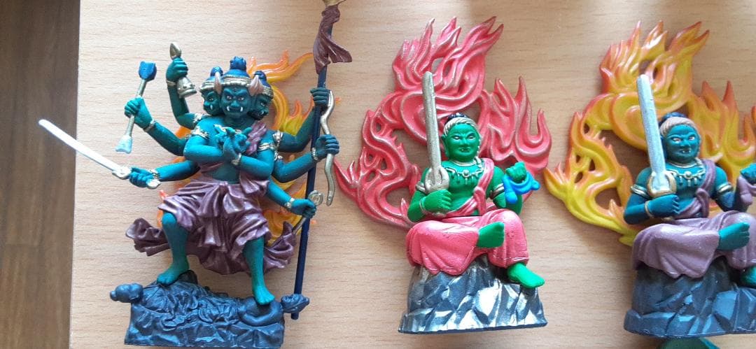 カバヤ 世界の神話 仏教シリーズ + 向吉悠睦の世界 現代佛像 (35