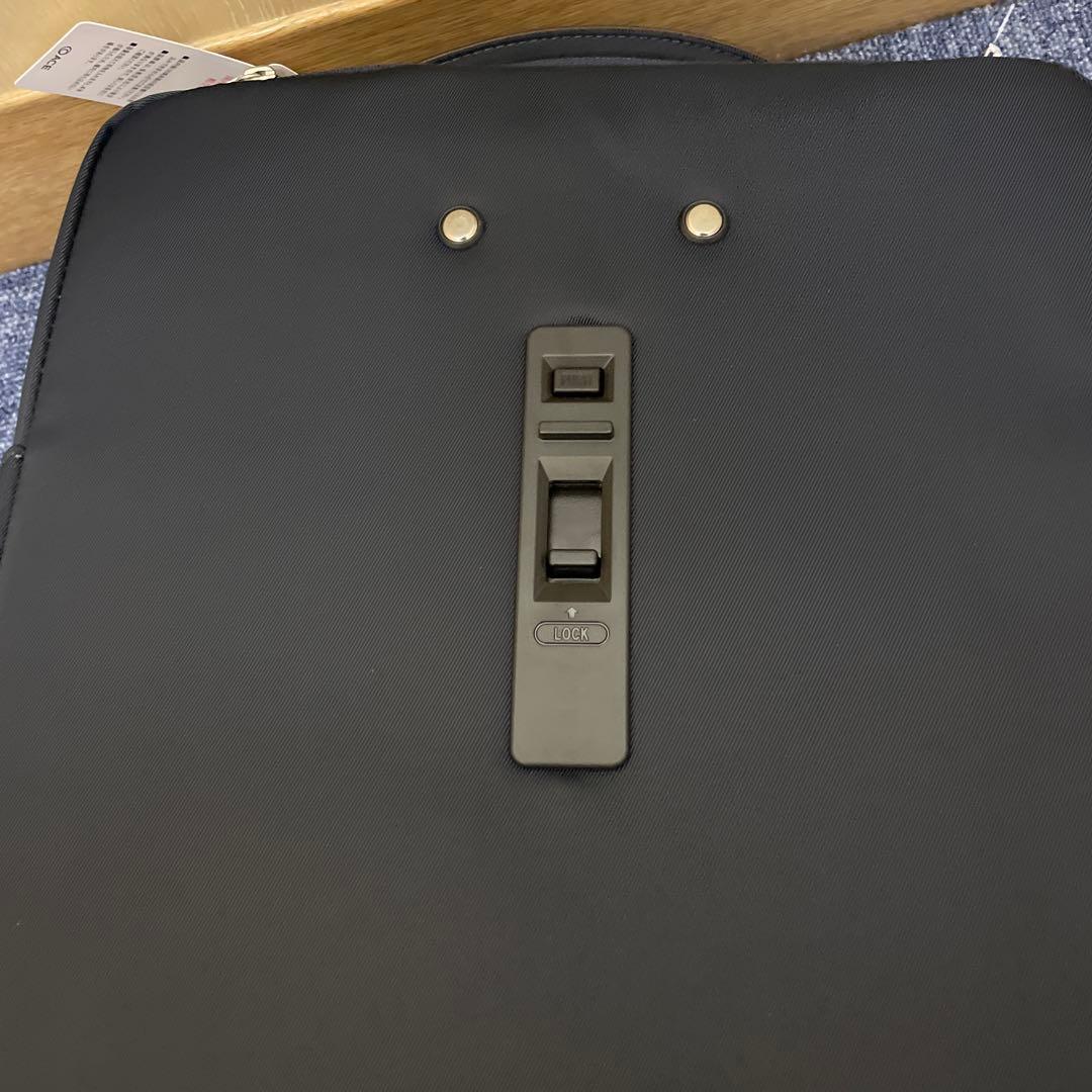 カナナプロジェクト　マイトロリー　黒のキャリーケース 24ℓ