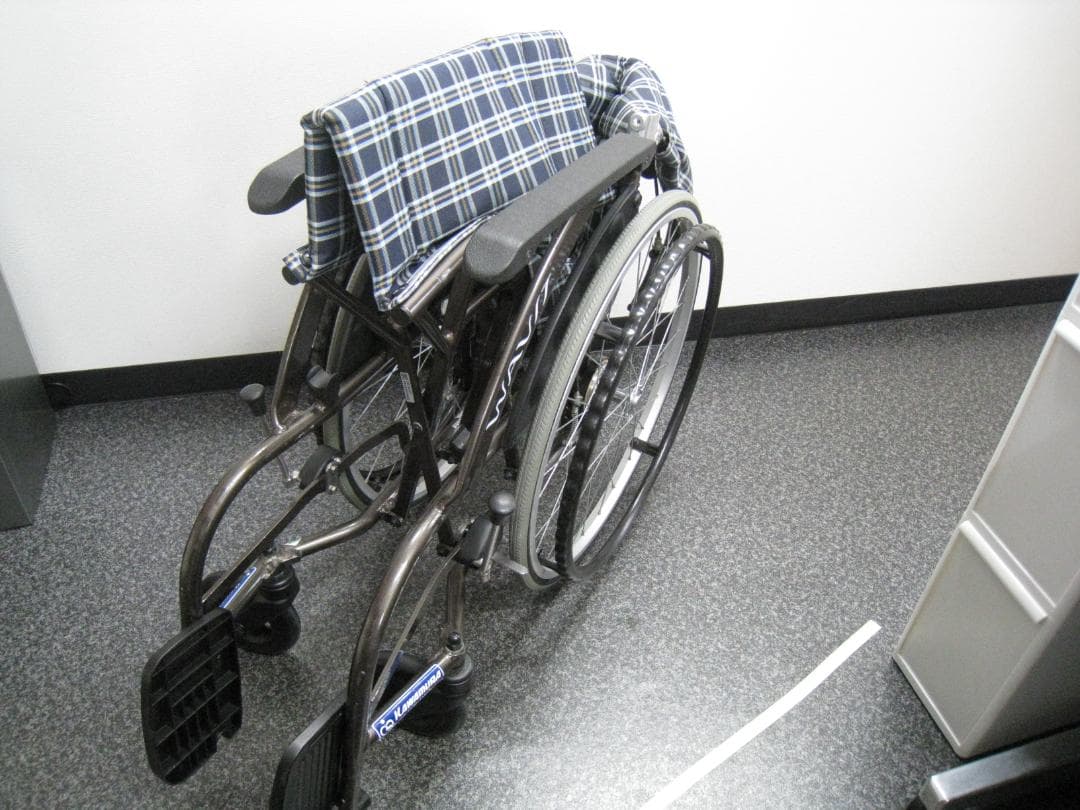 【送料無料】カワムラサイクル ウェイビット WA22-40S ノーパンクタイヤ⑬