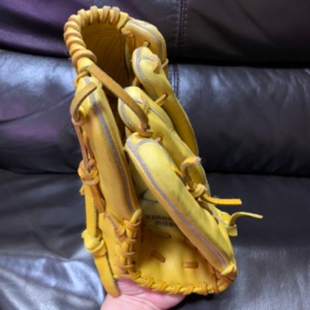 NIKE ダルビッシュモデル 軟式投手用グローブ 黄色 - メルカリ