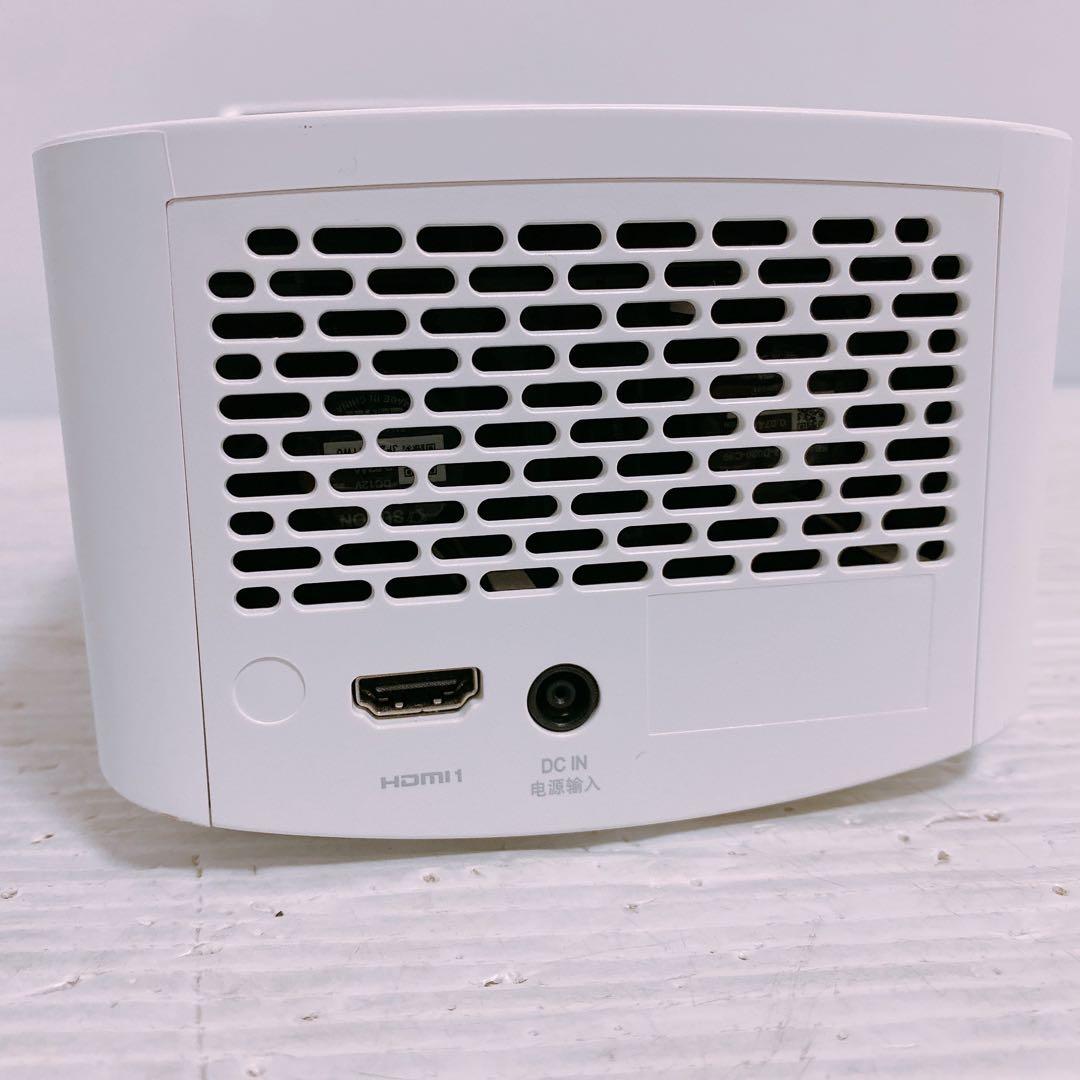 LG 超短焦点LEDプロジェクター HF65LS