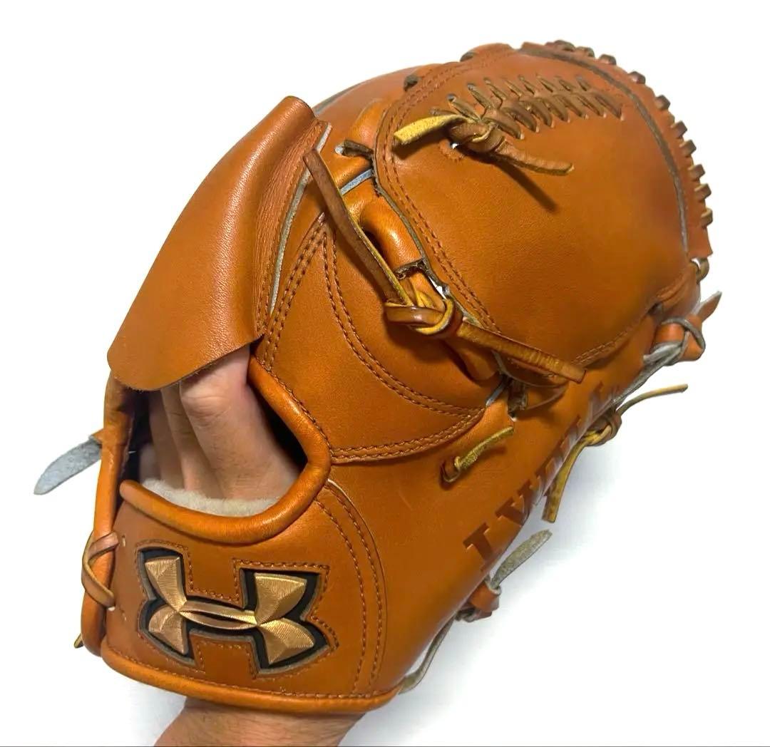 アンダーアーマー 硬式グローブ 投手用 (金子千尋モデル) - メルカリ