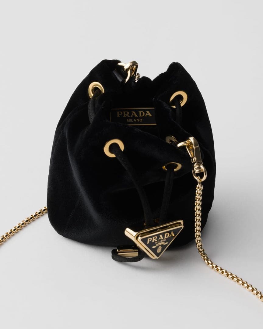 【PRADA】 ベルベット　ミニポーチ　ベルベットミニポーチ