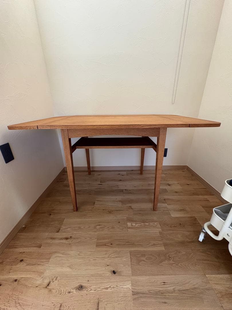 unico ウニコ KURT（クルト）バタフライ ダイニングテーブル - メルカリ