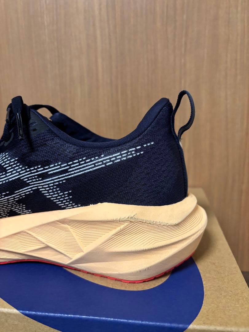 アシックス　NOVABLAST5 26.5cm ネイビー