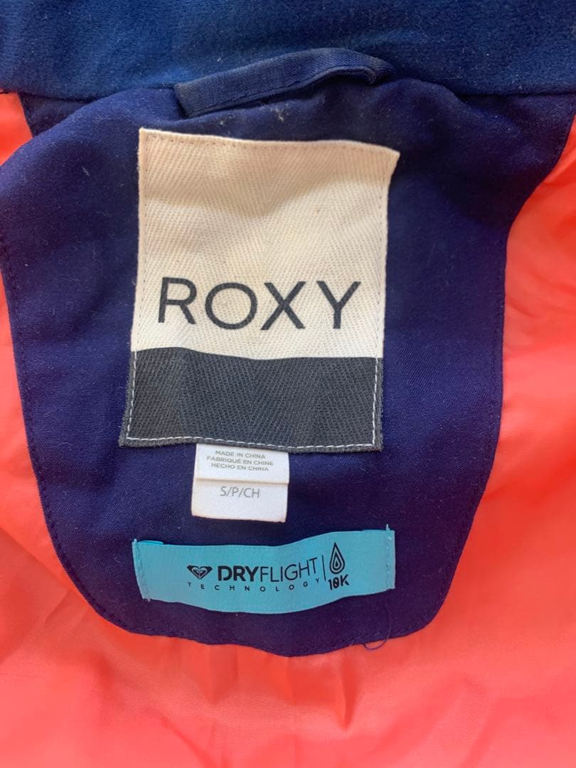 女性用スノーボードウェア フード付き Roxy