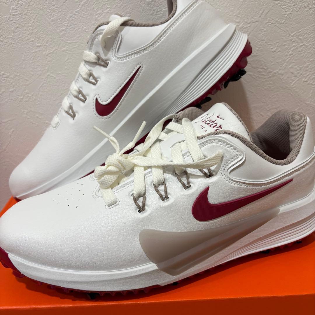 26cmナイキ ヴィクトリー プロ 4 ゴルフHM9220-103