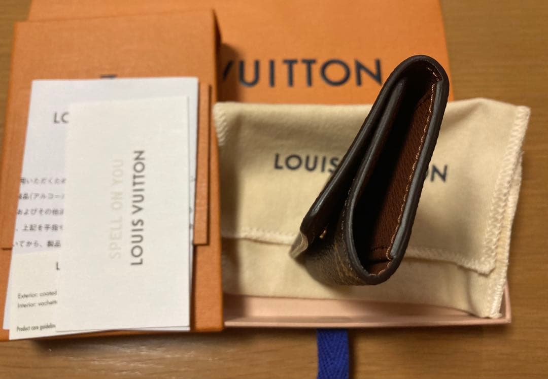【新品未使用】LOUIS VUITTON キーケース ミュルティクレ 4連