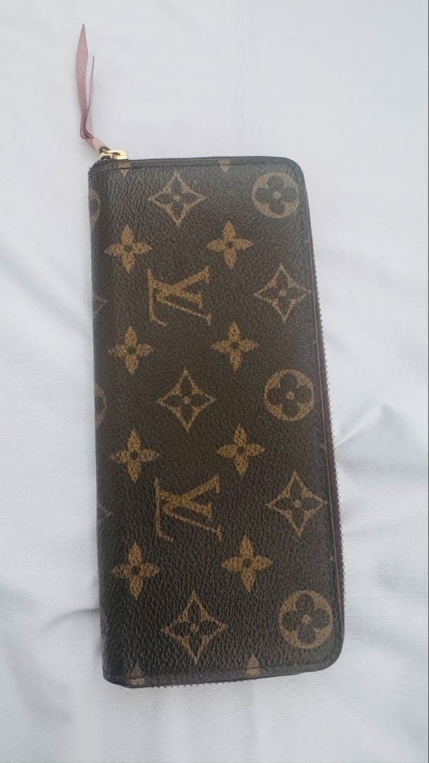 Louis Vuitton モノグラム 長財布ローズ・バレリーヌ