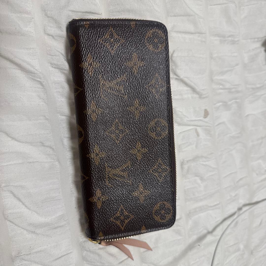 Louis Vuitton モノグラム 長財布ローズ・バレリーヌ