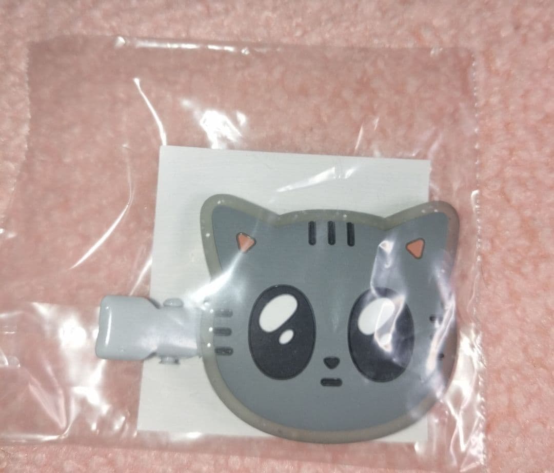 TXT PPULBATU HAIRCLIP ダゴニャンヘアクリップカプセルトイ - メルカリ