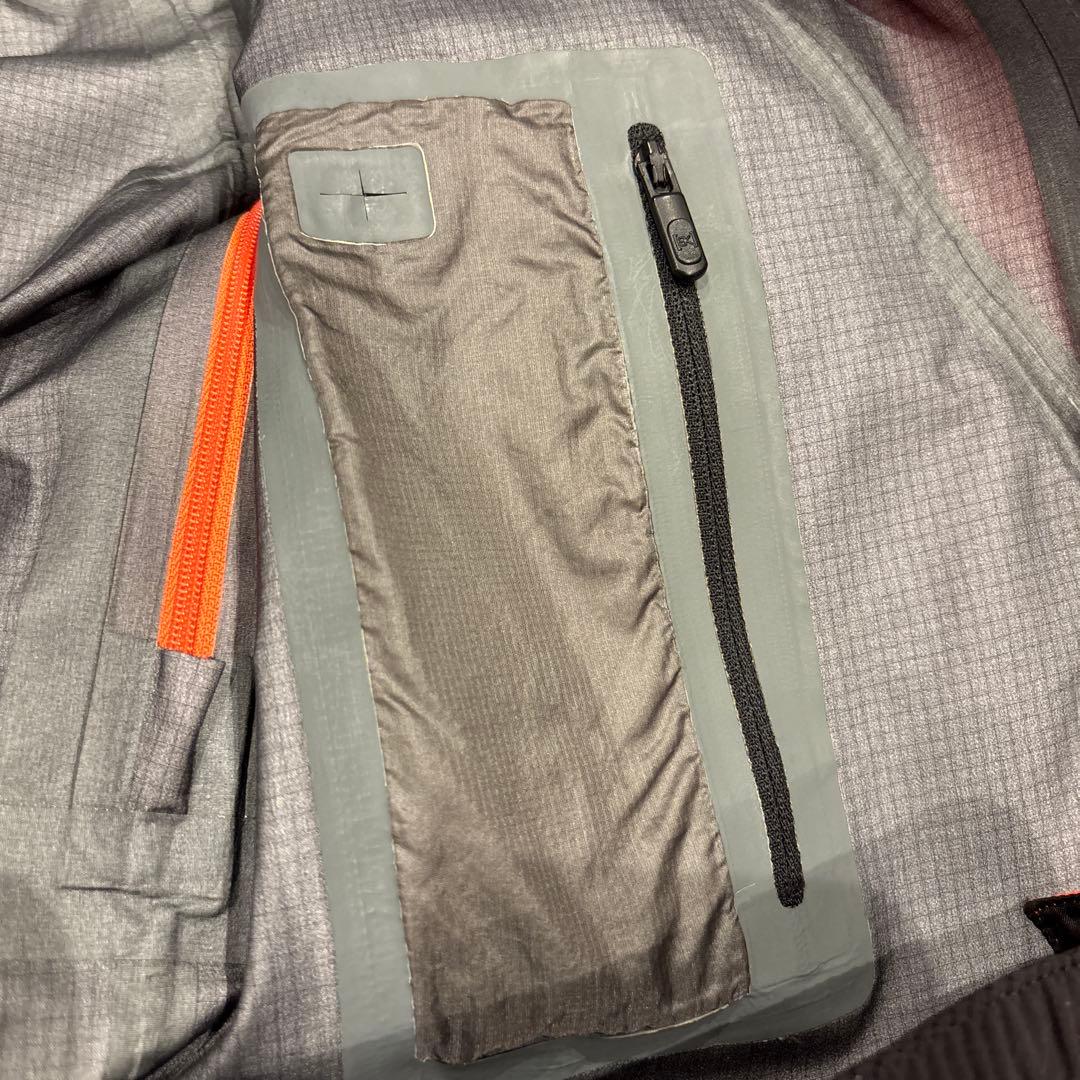 Burton AK haven 3L GORE-TEXpro S 美品