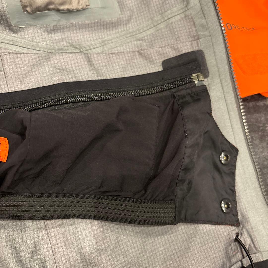 Burton AK haven 3L GORE-TEXpro S 美品