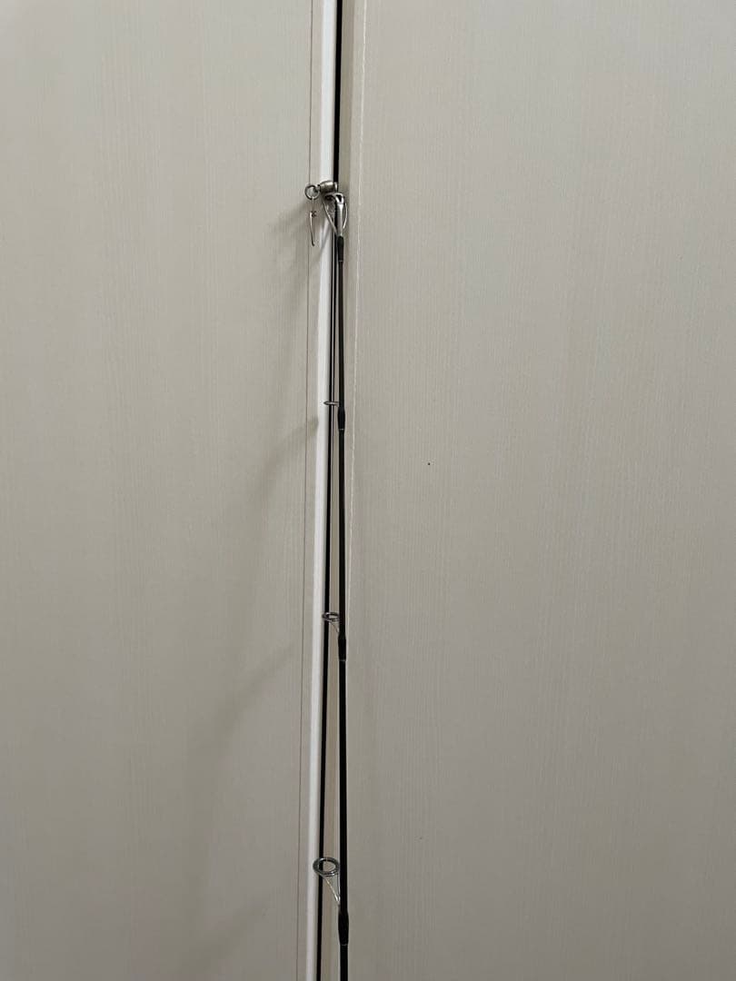 【引取限定】RYOGA ジギングロッド付き、スピニングセット、小物多数