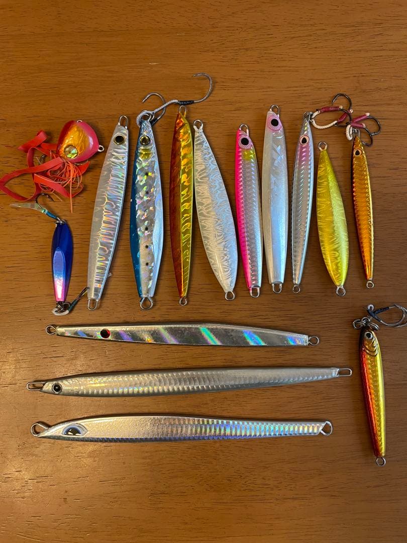 【引取限定】RYOGA ジギングロッド付き、スピニングセット、小物多数