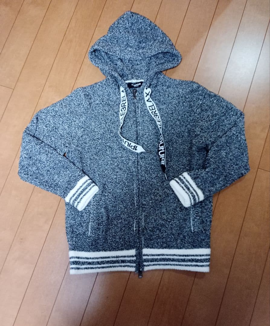 1PIU1UGUALE3 RELAX　ラインニットパーカーセットアップ