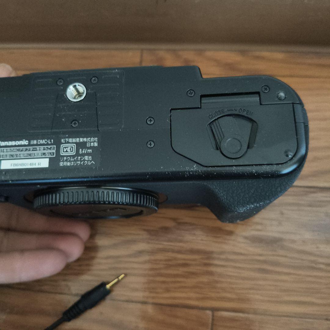 デジタルカメラ Panasonic DMC-LC1 LUMIX