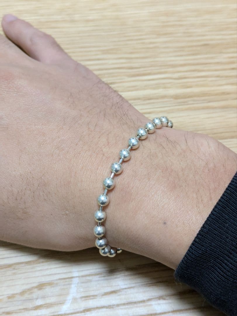 Gucci ボールチェーンマンテルブレスレット