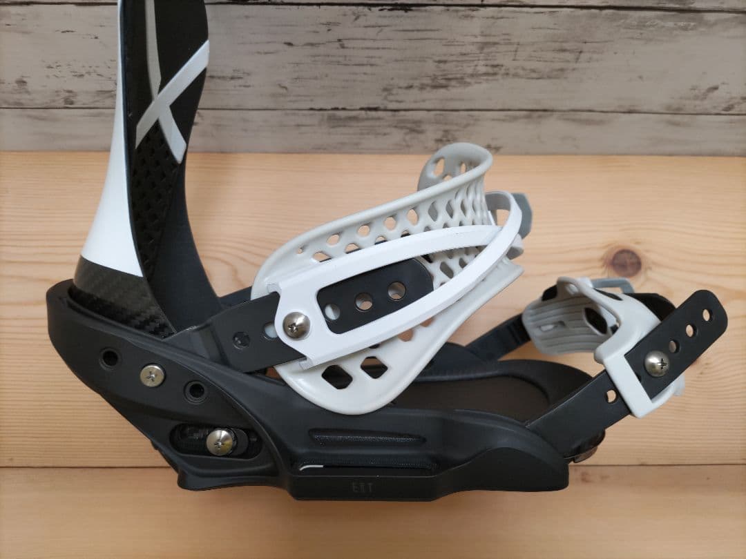 夏季特価　BURTON X EST　未使用品