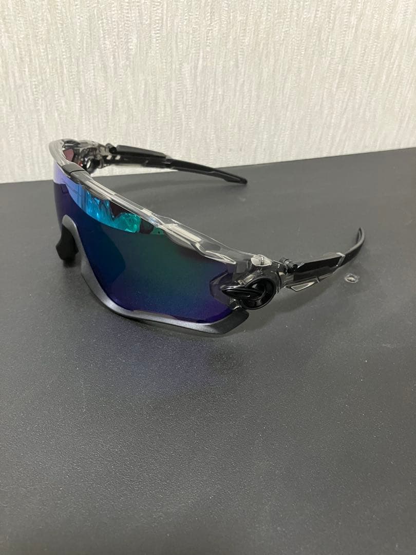 Oakley スポーツ用サングラス 黒/紫 ミラー加工