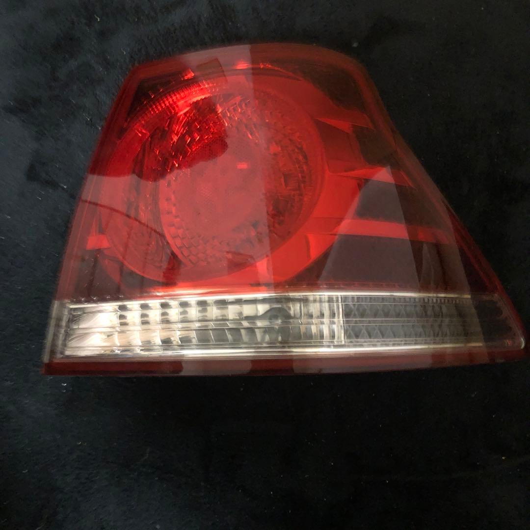 18クラウンアスリートLEDテールランプ 赤 2点セット