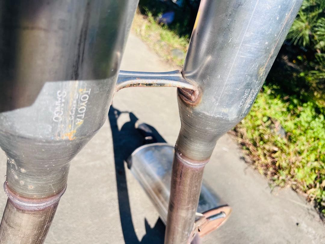 トヨタ17マジェスタ純正マフラー