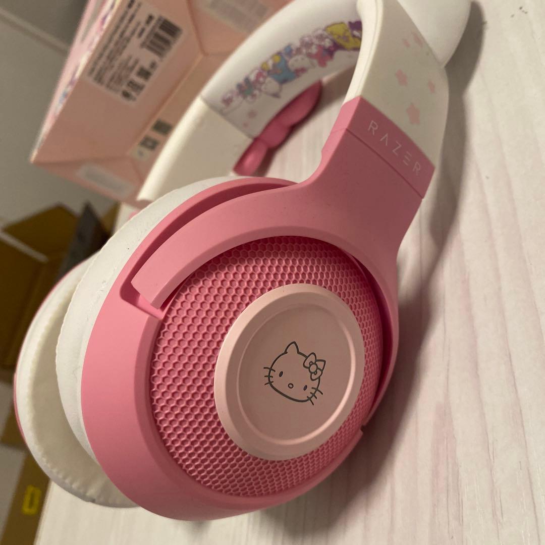 Razer Hello Kitty and Friends ワイヤレスヘッドホン