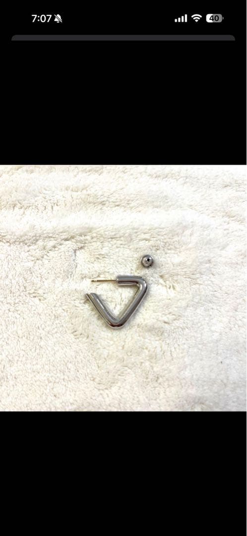 CAREERING シルバー三角ピアス(片耳用) 701